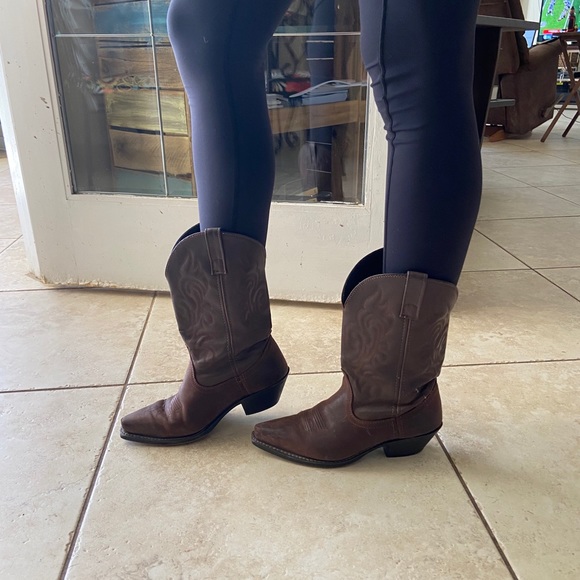 Laredo boats! Great condition - Picture 1 of 2